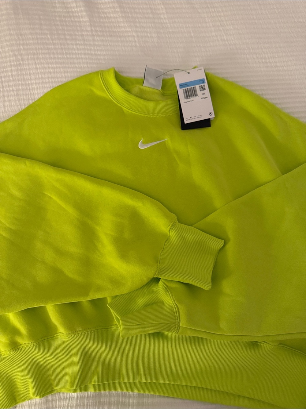 Nike Women's Crewneck Sweatshirt in Neon Lime - Picture 3 of 3